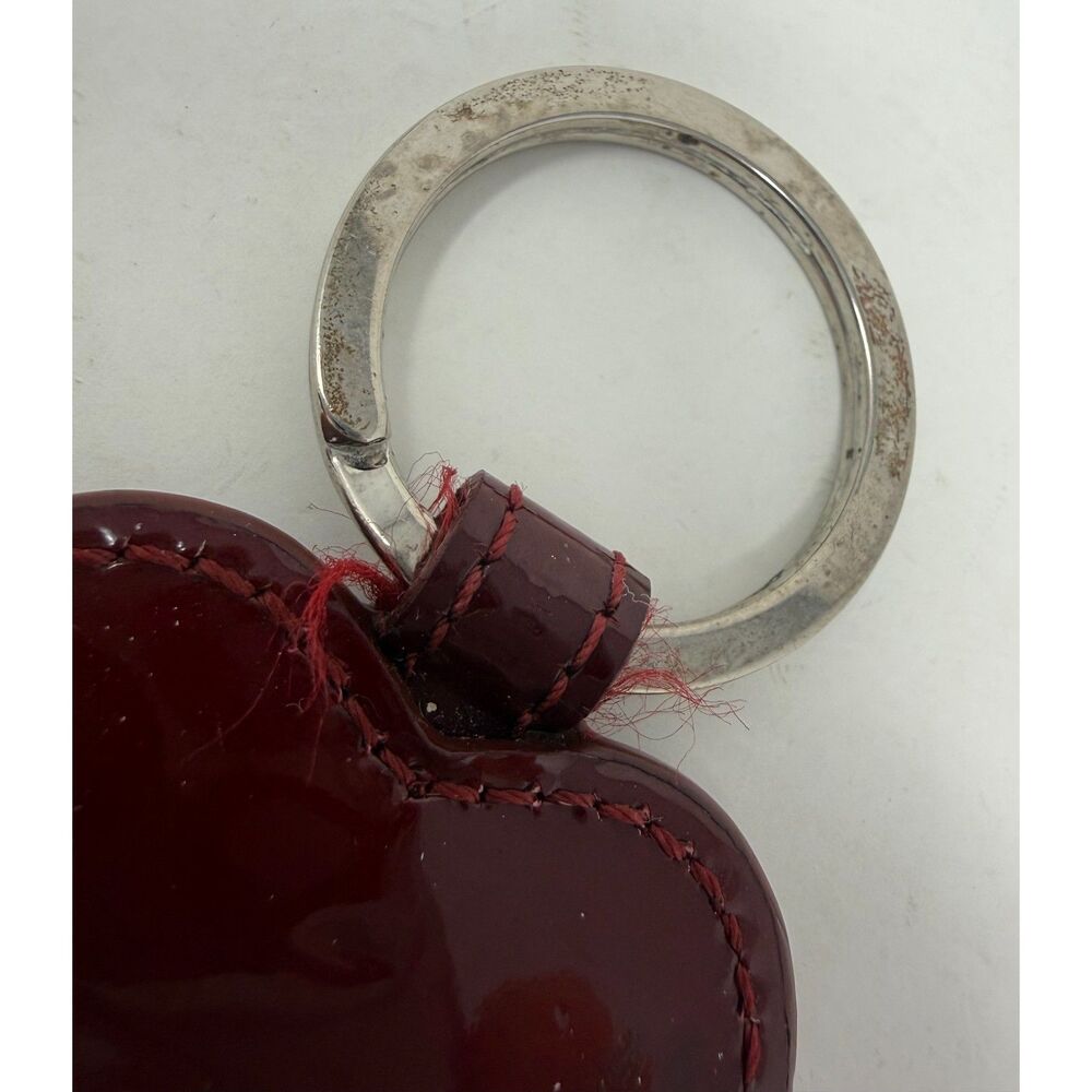 2009 Coach Keychain Patent Leather Red heart signature pattern Y2K era - Picture 4 of 5